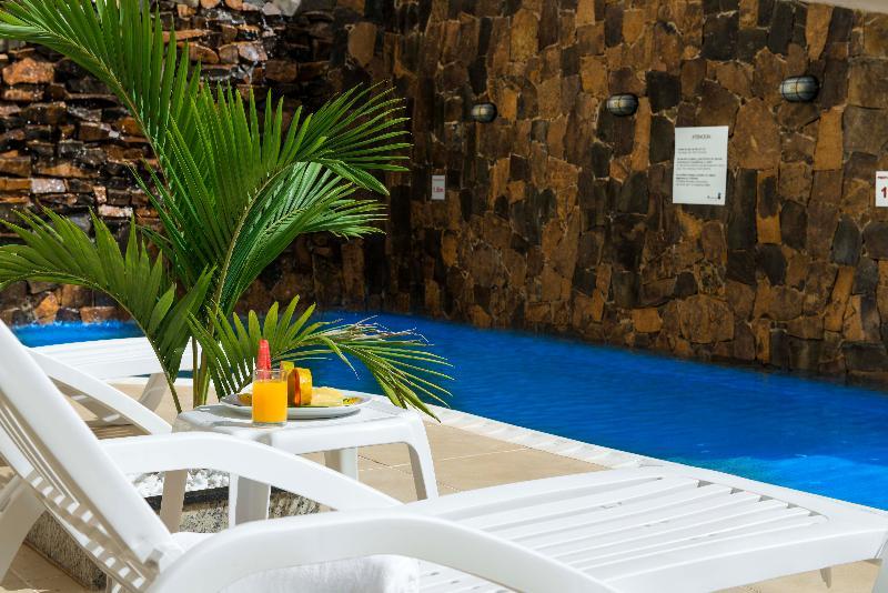 Arami Hotel & Lodge Puerto Iguazu Exterior photo